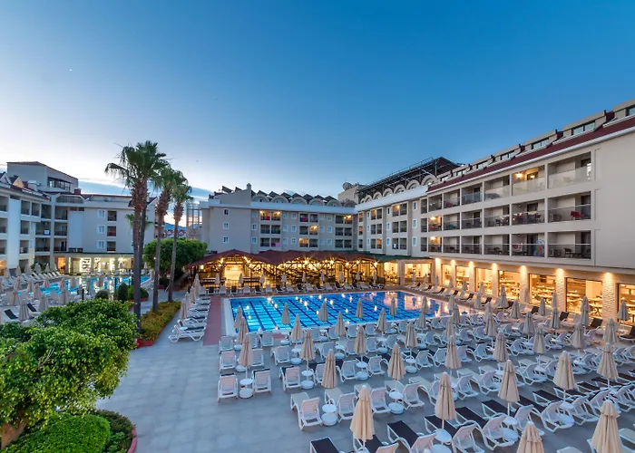 Hotel with Tennis: Julian Club Hotel