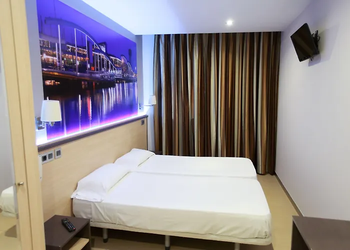 Strandhotel: Hostal Las Flores Ramblas