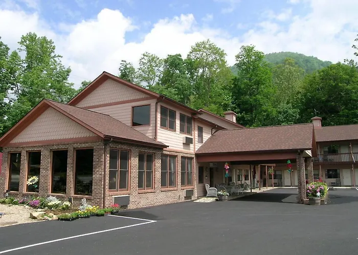 Motels Jonathan Creek Inn And Villas