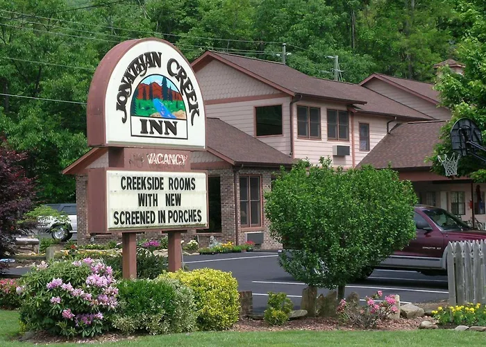 Motels Jonathan Creek Inn And Villas