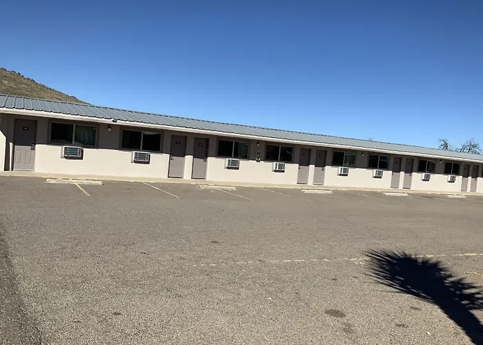 Motel: Value Lodge