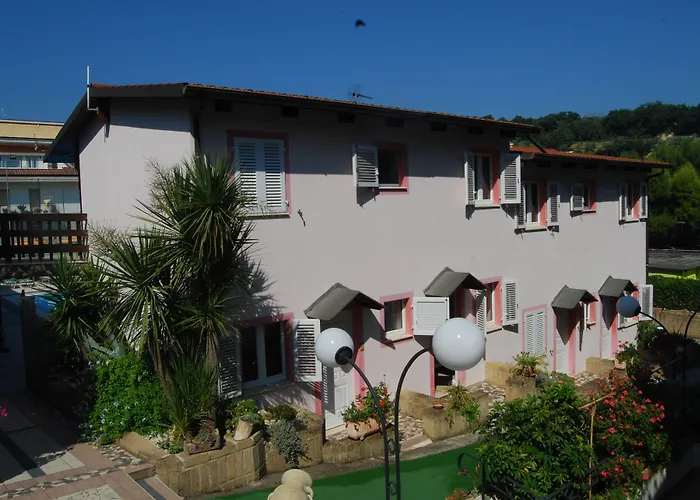 Hotel con piscina: Villaggio Verde Cupra