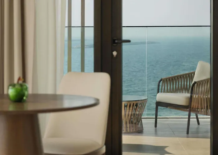 Delano Dubai At Bluewaters