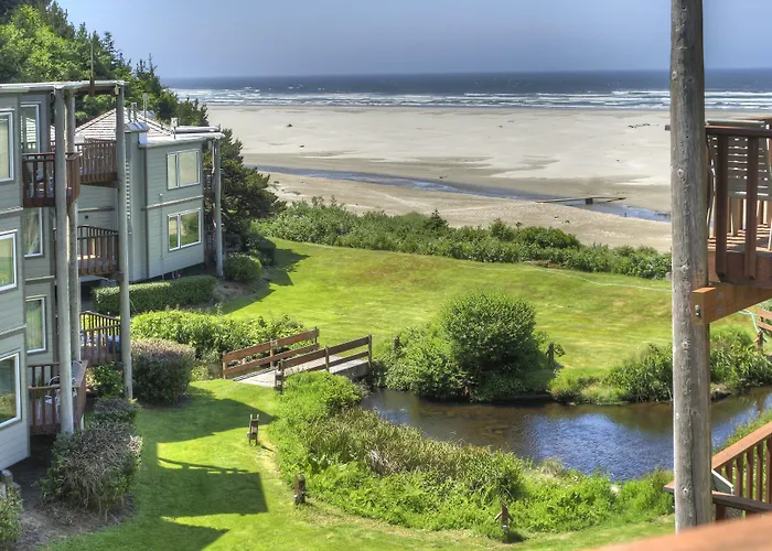 Motel: Little Creek Cove Beach Resort