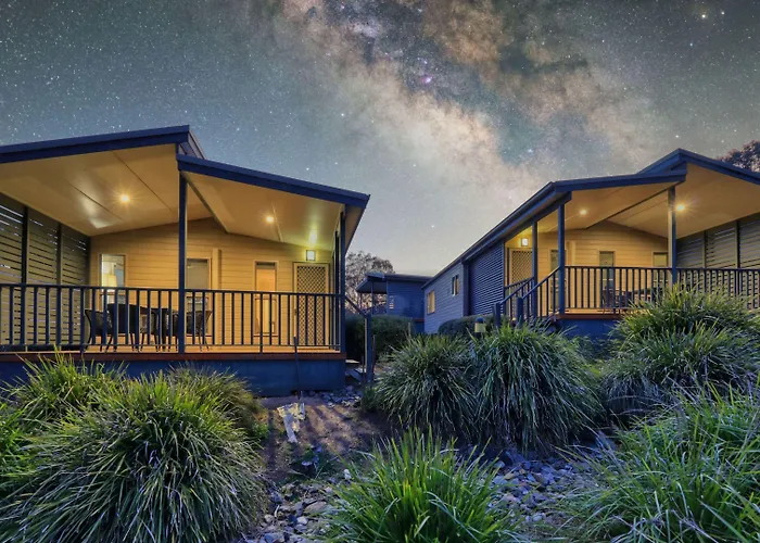 Hotels with tennis Alivio Tourist Park Canberra