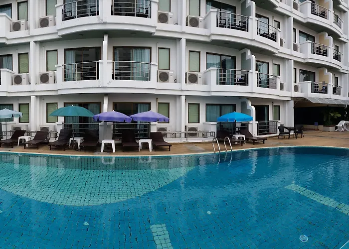 3 star hotel: 
