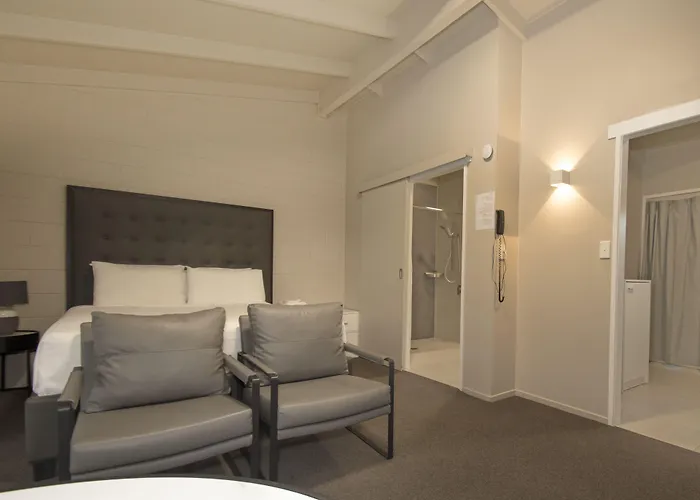 Motel: Middlemore Motel