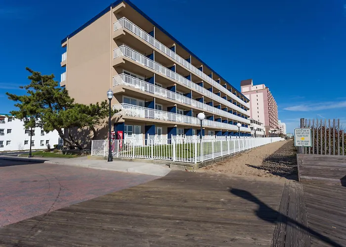 Waterpark hotels Hilton Garden Inn Ocean City Oceanfront