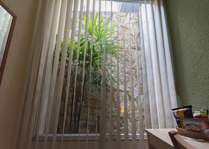 Hotel Estação Paraíso - ao lado do Metrô Paraíso e 600m da Av Paulista