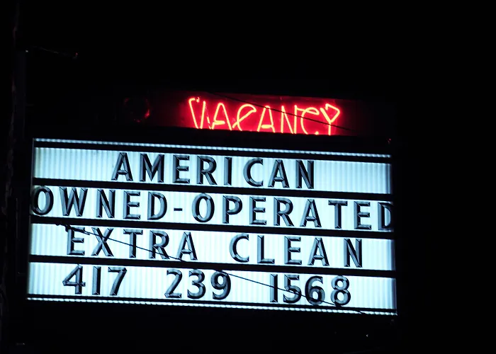 Motel: Homestead Motel