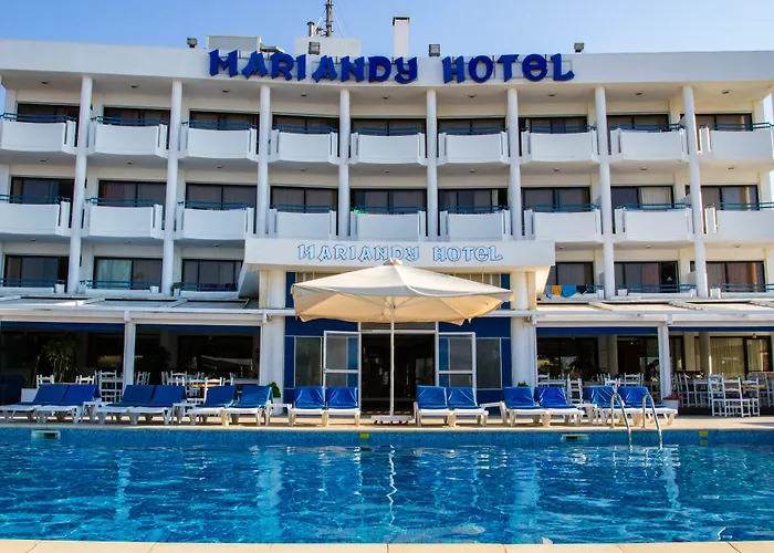 Hotels with a view Mariandy