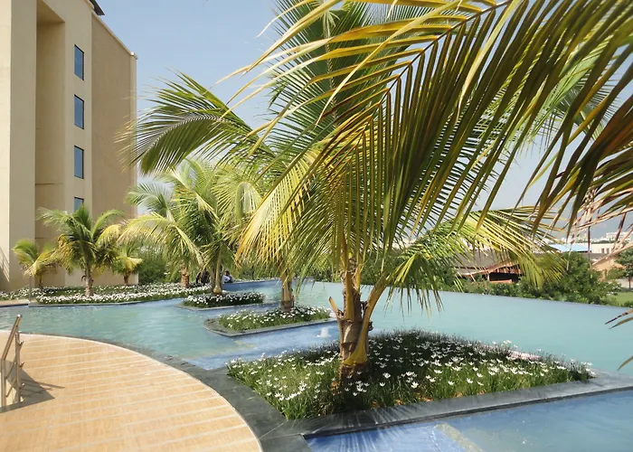 Luxury hotel only: Fortune Select Grand Ridge, Tirupati - Member Itc Hotels' Group