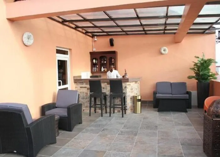 Cheap hotel: Palazzo Dumont Hotel