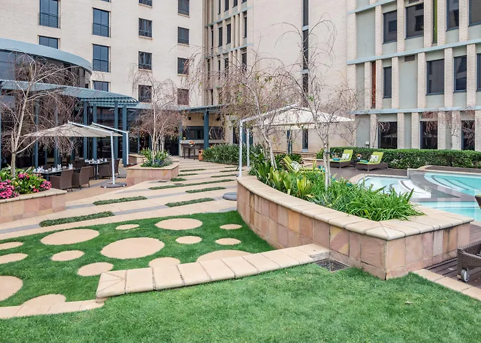 Cheap hotel: City Lodge Hotel Hatfield, Pretoria