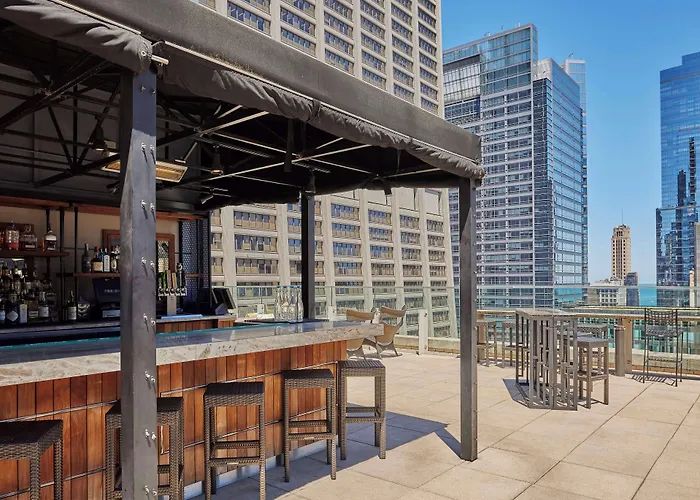 Central hotel: Hyatt Centric The Loop Chicago