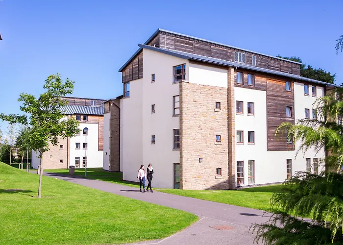 All Vacation Rentals David Russell s - Campus Accommodation