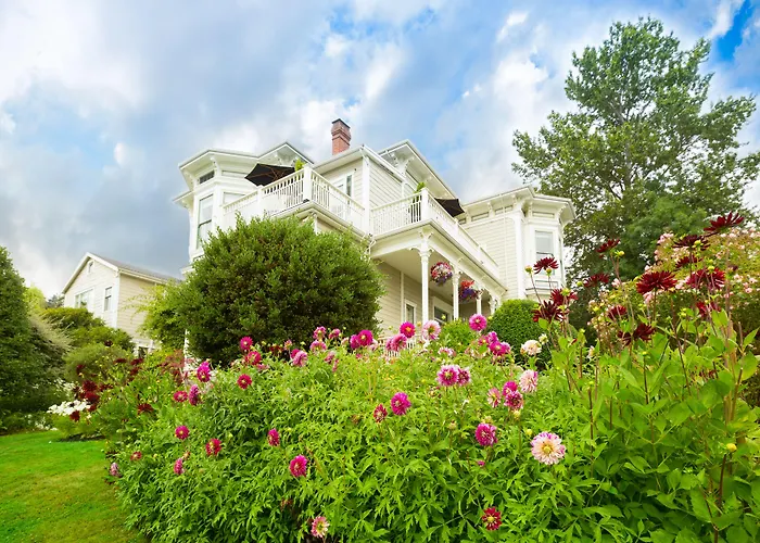 5 star hotels Fairholme Manor Inn