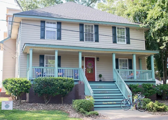 Swamp Rabbit Inn
