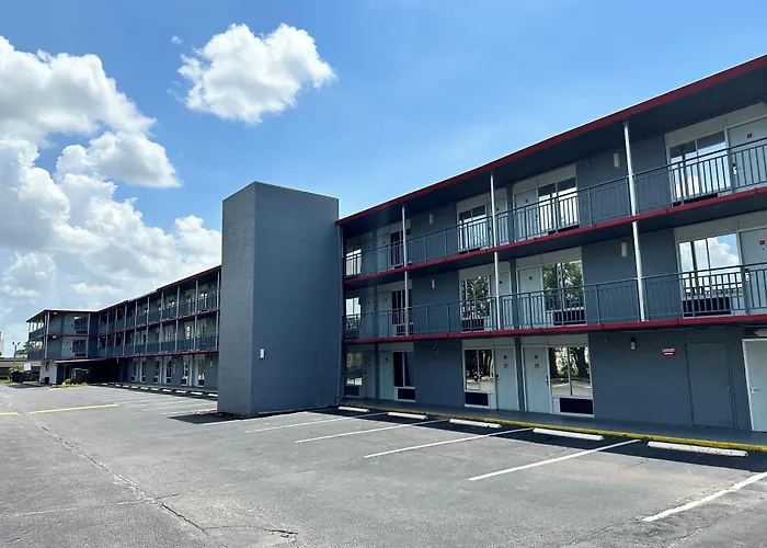 Motels Travelodge By Wyndham Orlando At Heart Of International Drive