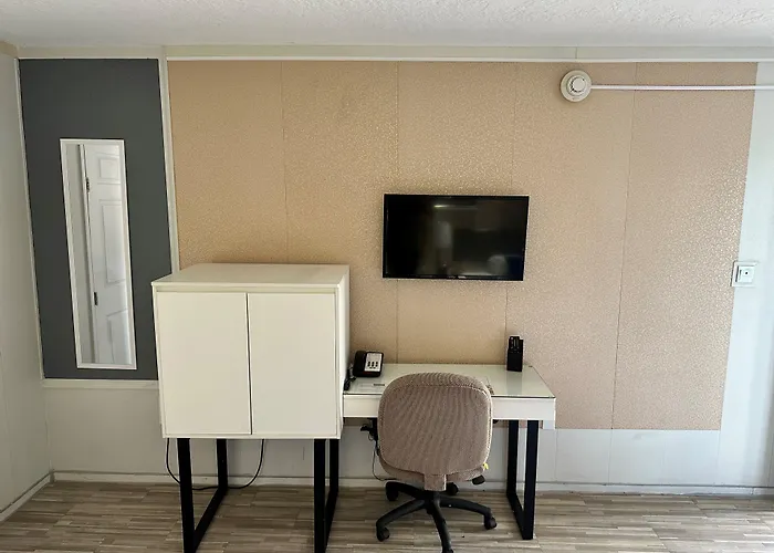 Motels Travelodge By Wyndham Orlando At Heart Of International Drive