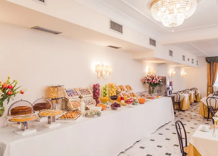 Hotel 5 stelle: Raeli Hotel Lux