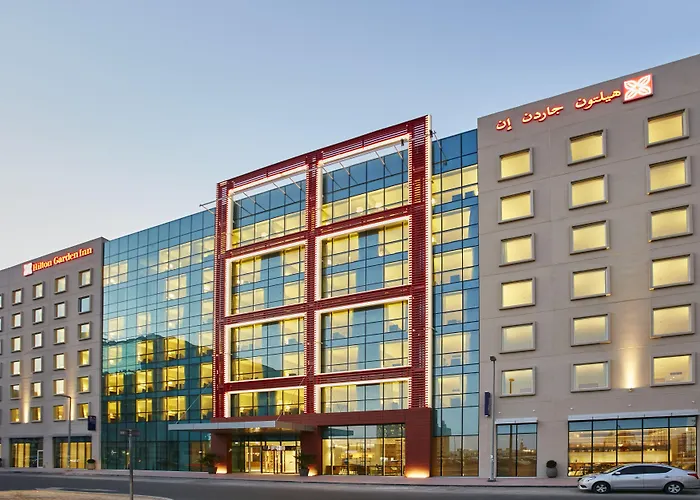 Family Hotel: Hilton Garden Inn Dubai, Mall Avenue