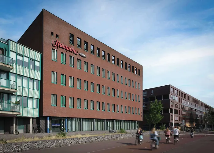 Hotels With Four Stars Hampton By Hilton Amsterdam Centre East