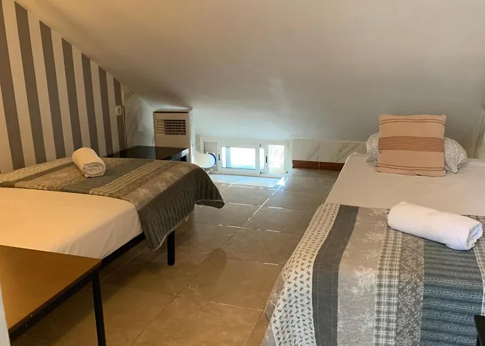 Malaga Centro (Adults Only)