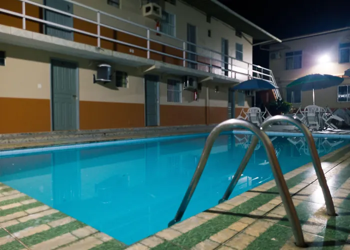 Hotel com piscina: Hotel Itatiaia