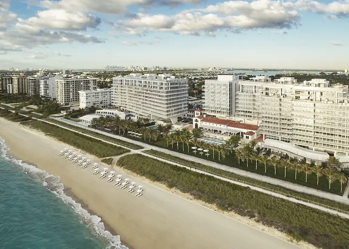 Luxury hotel only: Four Seasons Hotel At The Surf Club