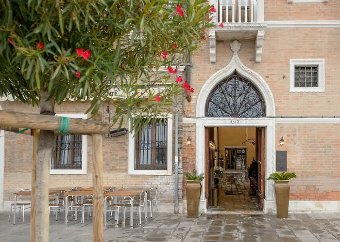 Hotel with view: Palazzo Veneziano - Venice Collection