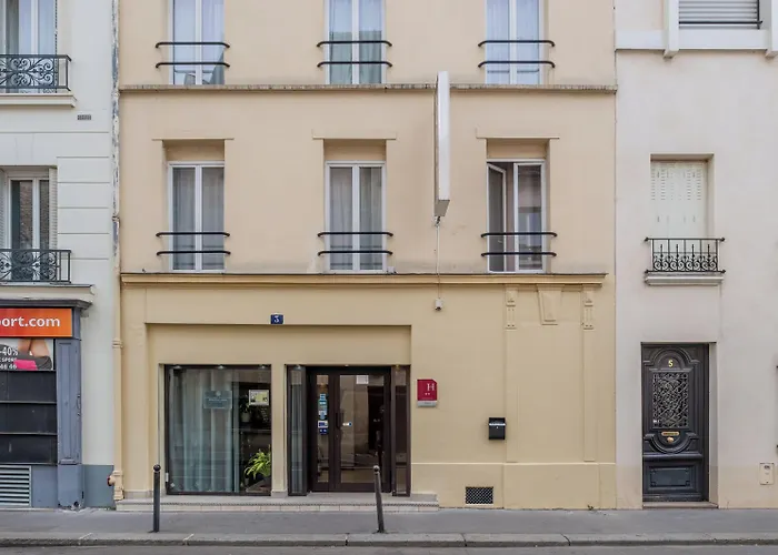 Hôtel avec vue: Hotel la Perle Montparnasse