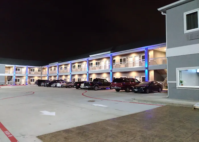 Haven Inn & Suites Downtown .