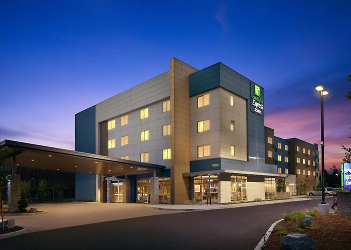 Boutique hotel only: Holiday Inn Express & Suites - Portland Airport - Cascade Stn By Ihg
