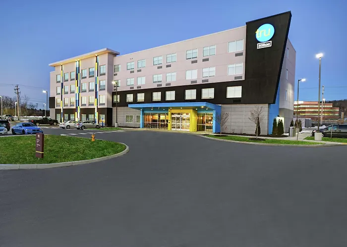 Family Hotel: Tru By Hilton Portland Airport Area Me