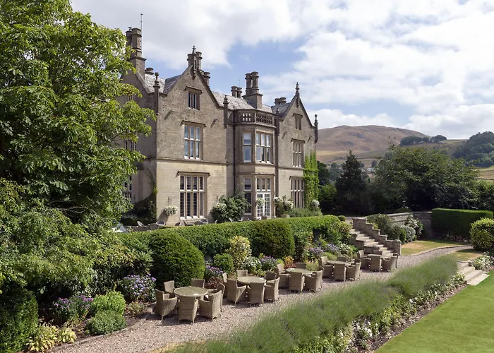 Boutique hotel only: Falcon Manor Hotel