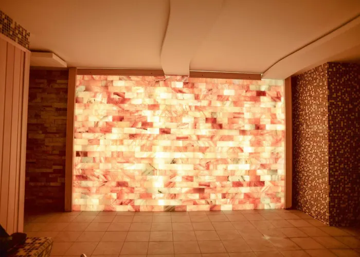 Boutique hotel only: Garni Hotel Hollywoodland Wellness & Aquapark