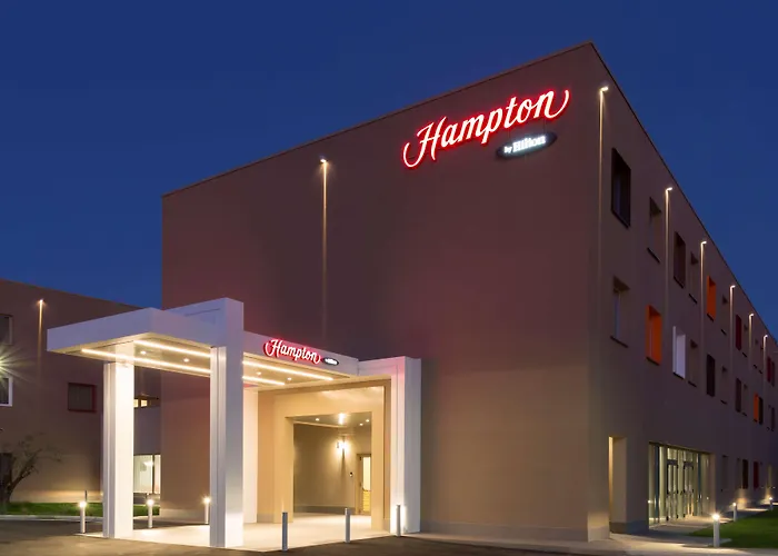 Hotel con piscina: Hampton By Hilton Rome East