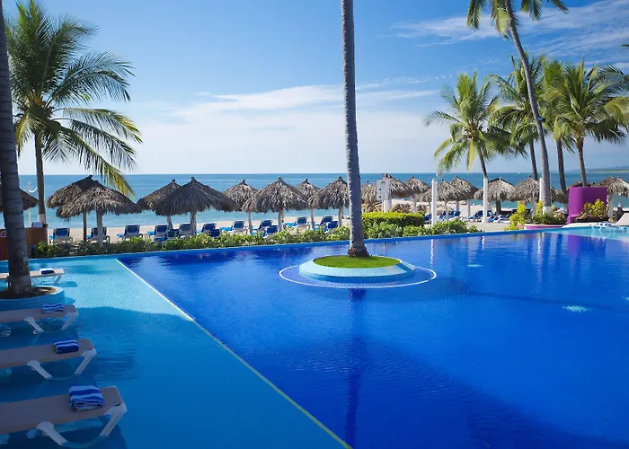 Resorts Guide Crown Paradise Club Puerto Vallarta All Inclusive