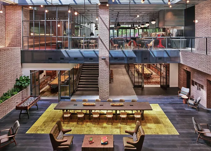 Hotels With Four Stars Canopy By Hilton Portland Pearl District