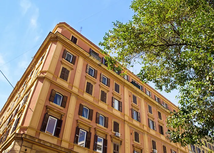  Colonna Luxury Suites