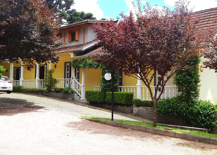  s Sulla Collina Centro de Gramado localizado próximo da rua Coberta