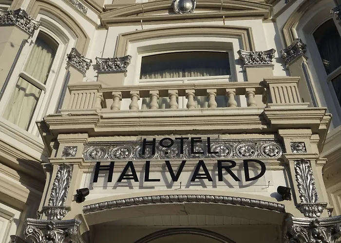 Family Hotel: Halvard Hotel