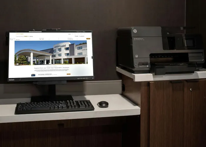 Beach hotel: Courtyard Texarkana