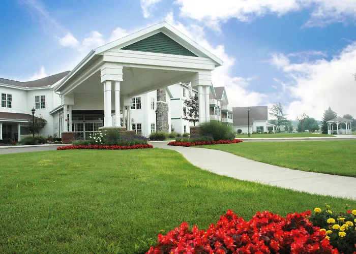 Family Friendly Hotels Essenhaus Inn & Conf. Center