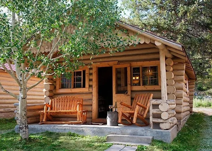Silver Gate Lodging