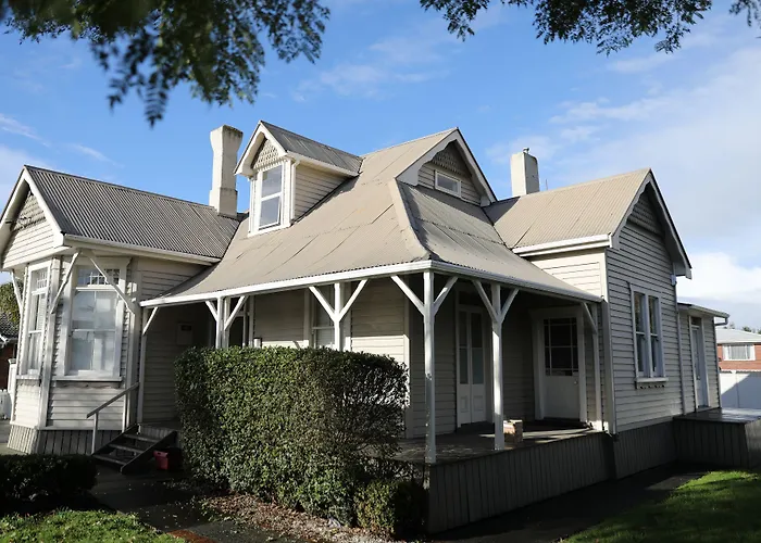 Vacation rental: Regent Residential Villa