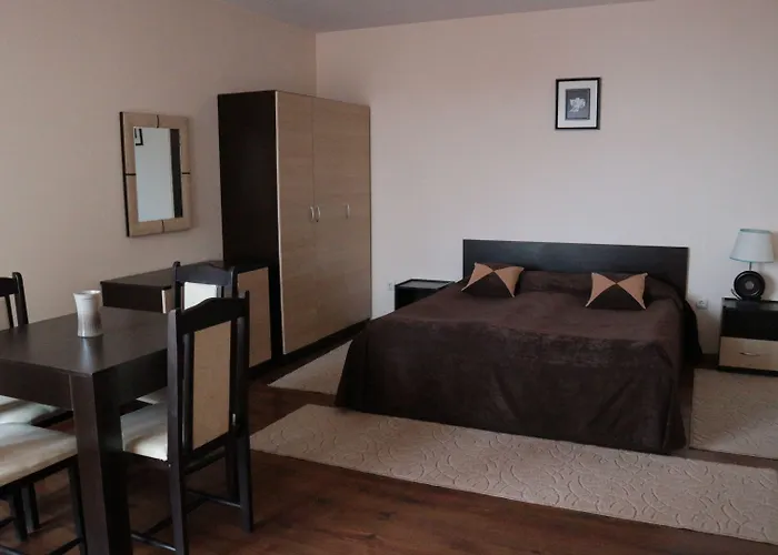 Vacation rental: Pirin Palace White Apartments