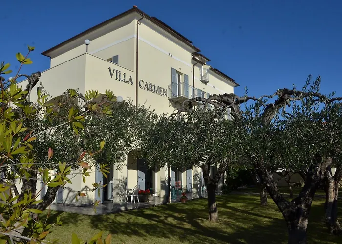 Residence Villa Carmen fronte mare a 50 mt