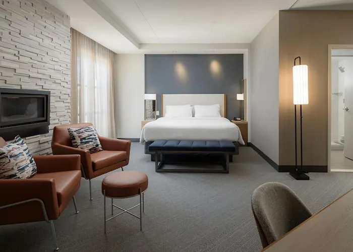 Family Friendly Hotels Courtyard By Marriott Gatlinburg Downtown